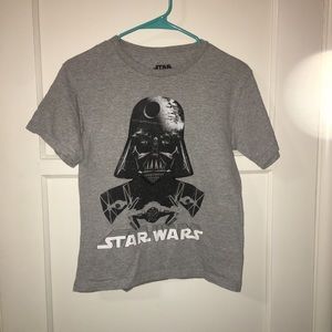 Boys size 14 Star Wars graphic tee